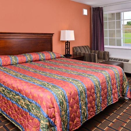 Americas Best Value Inn Richmond South Bellwood Екстериор снимка