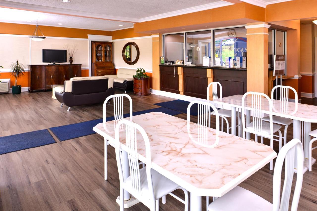 Americas Best Value Inn Richmond South Bellwood Екстериор снимка